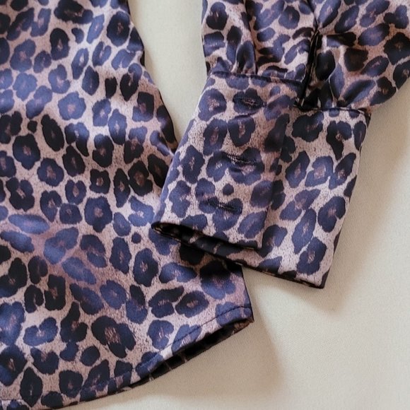 Mark Eisen Leopard Print Woman Button Down Long Sleeve Shirt Size XS - Picture 7 of 7